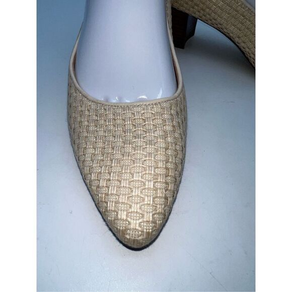 Aquatalia Pasha Woven Raffia Style‎ Pump - Picture 3 of 14
